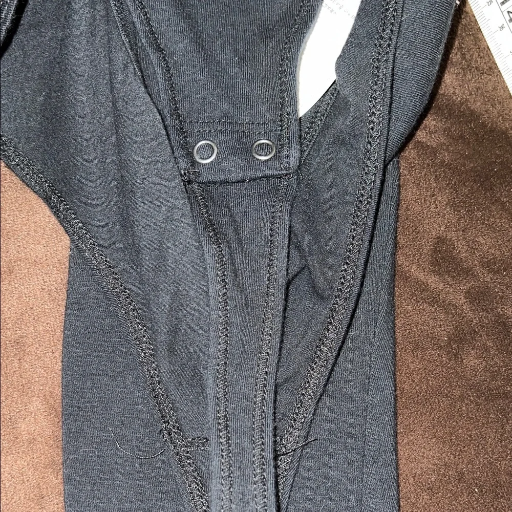 Abercrombie & Fitch Black Long Sleeve Open Back Bodysuit Size Medium - Picture 6 of 7